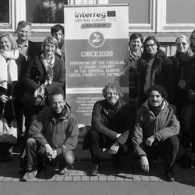 CIRCE TEMPLATE COPERTINA PROGETTI 800X800 PX 768x768